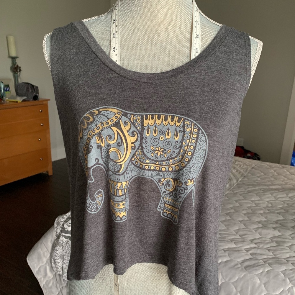 Elephant flowy tank top